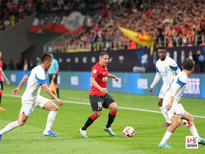 成都蓉城迎欧冠关键赛，今晨远射贴柱，悬念犹存，控场能力受关注(成都蓉城中超最新消息新闻)