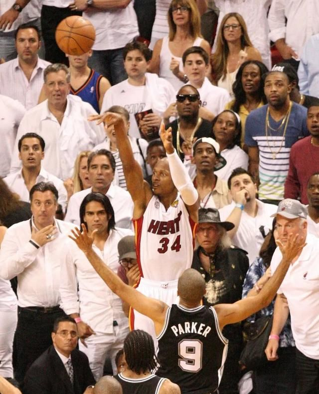 包含上海申花内部会议纪要流出——今晚绝杀压哨，NBA总决赛使命明确，球探报告显示潜力的词条